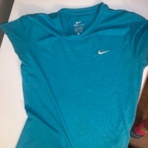 Nike womens teal baby tee sie small